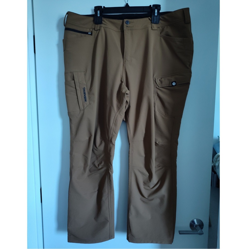 Truewerk T2 WerkPant Mens 44x30 Brown Technical Softshell Cargo Work Pants